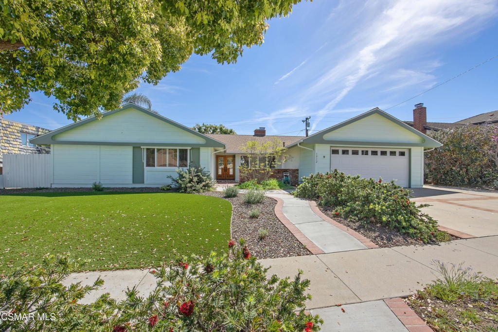 Photo of Listing #225001493