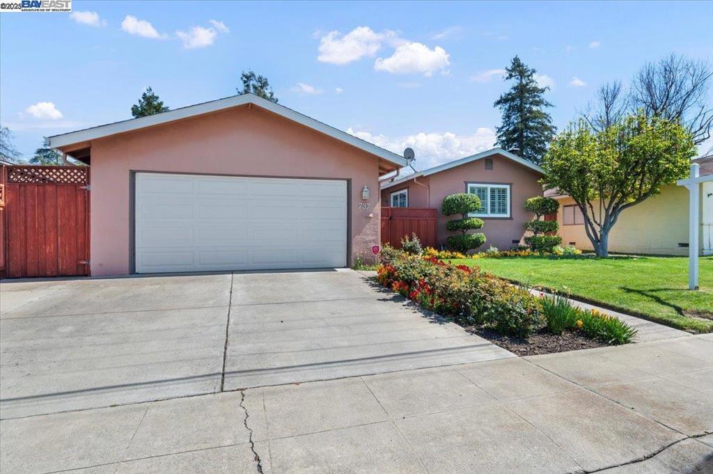 Photo of Listing #41090998