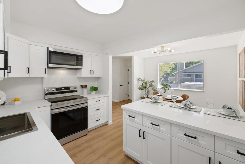 Photo of Listing #ML81999034