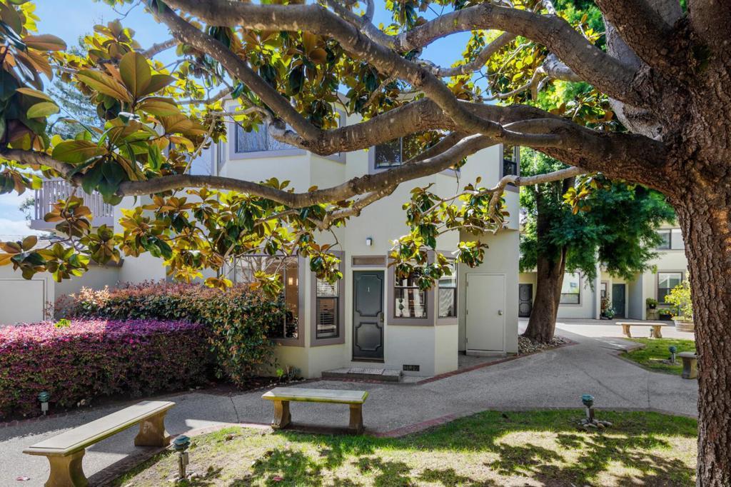 Photo of Listing #ML81999824