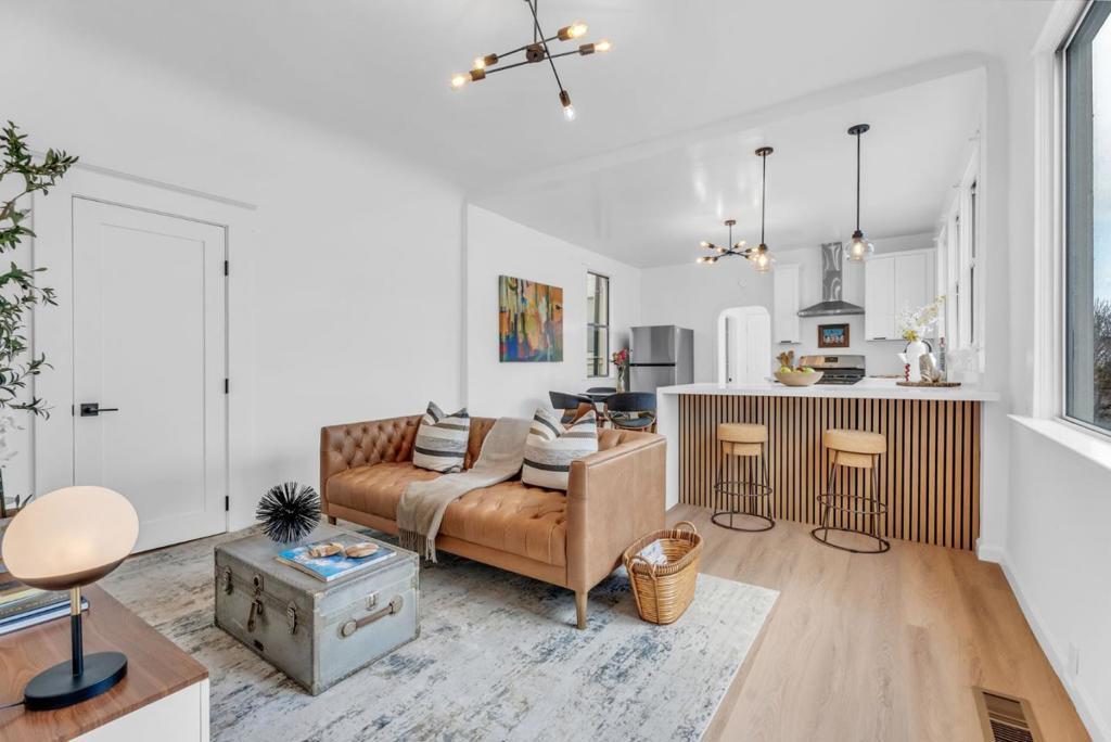 Photo of Listing #ML81998224