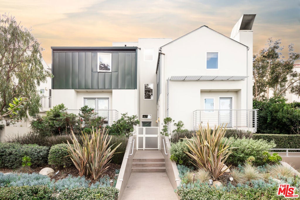 Photo of Listing #25517041