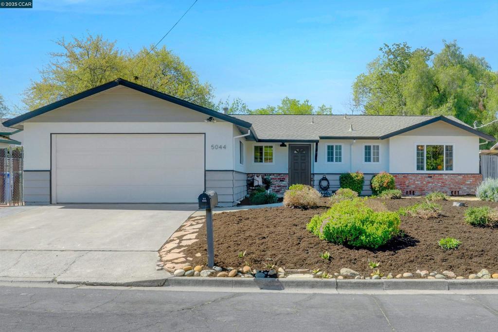 Photo of Listing #41091063