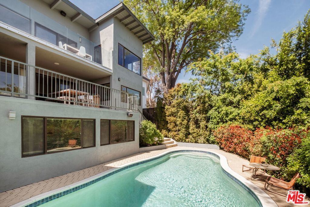 Photo of Listing #25517261