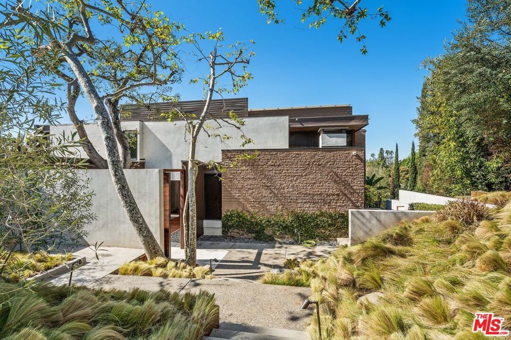 Photo of Listing #25517505