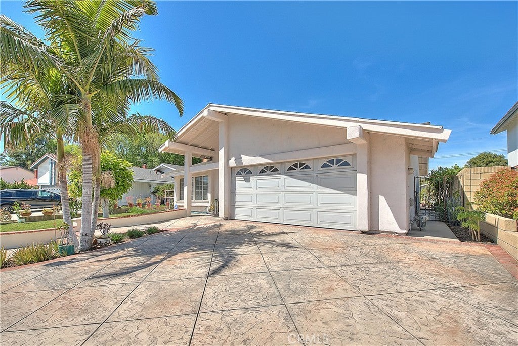 Photo of Listing #CV25066237