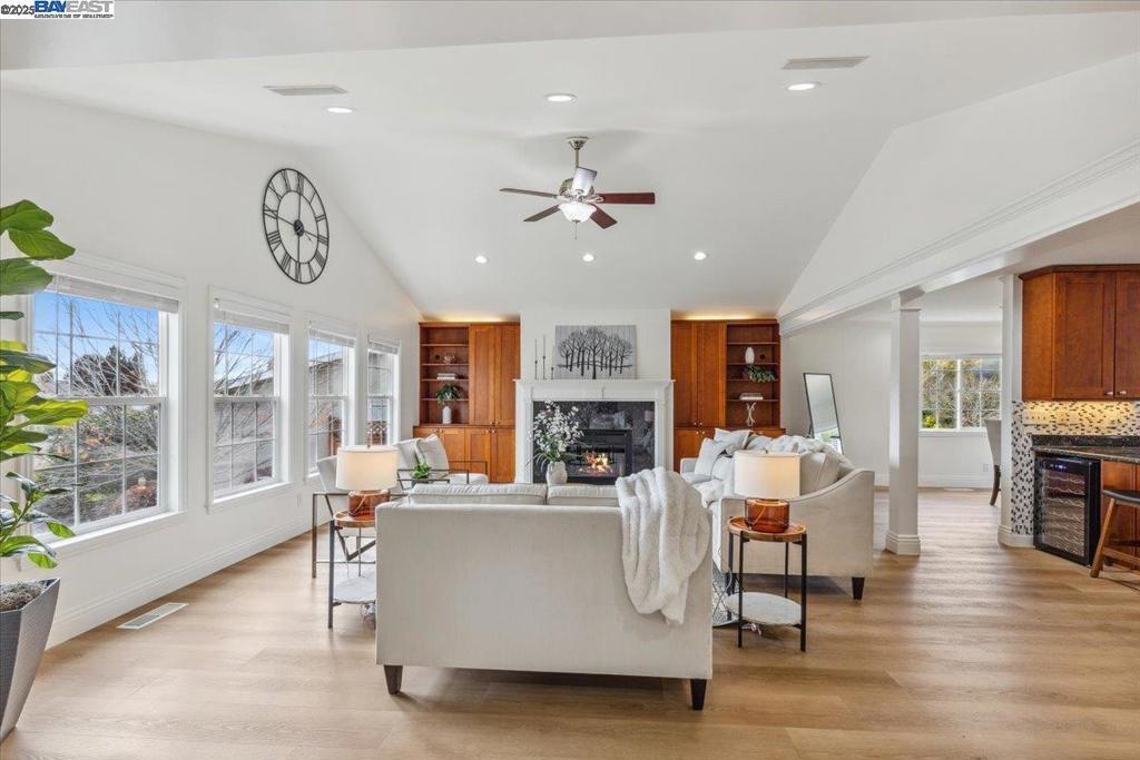 Photo of Listing #41091110