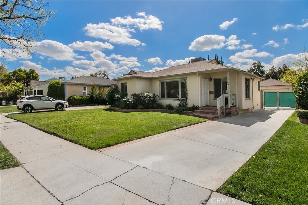 Photo of Listing #SR25066997