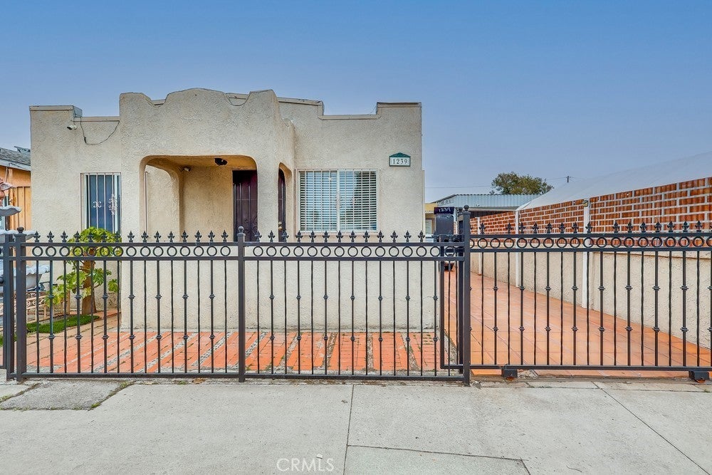 Photo of Listing #SB25067804