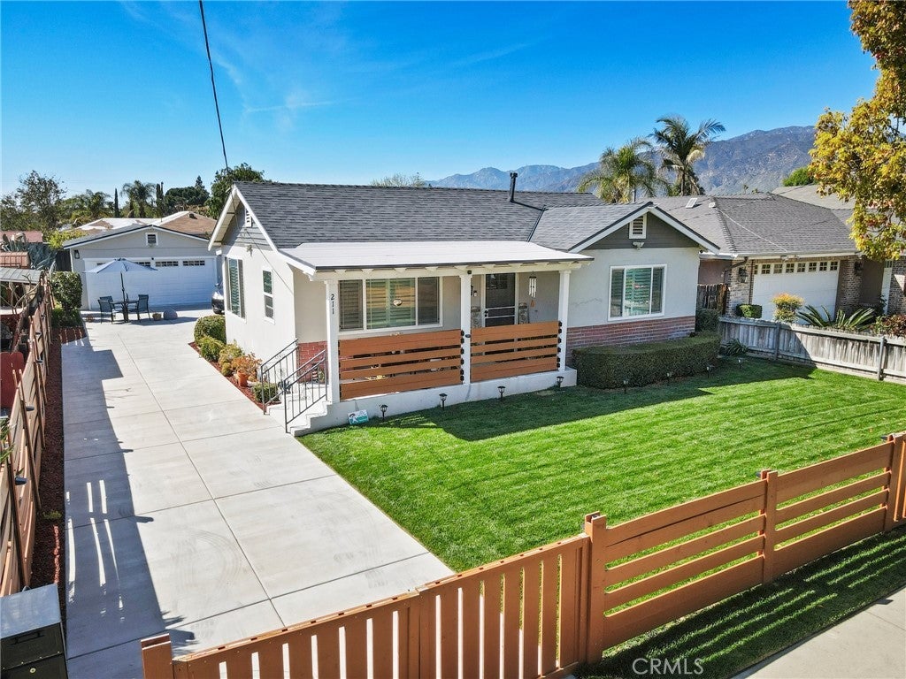 Photo of Listing #RS25067676