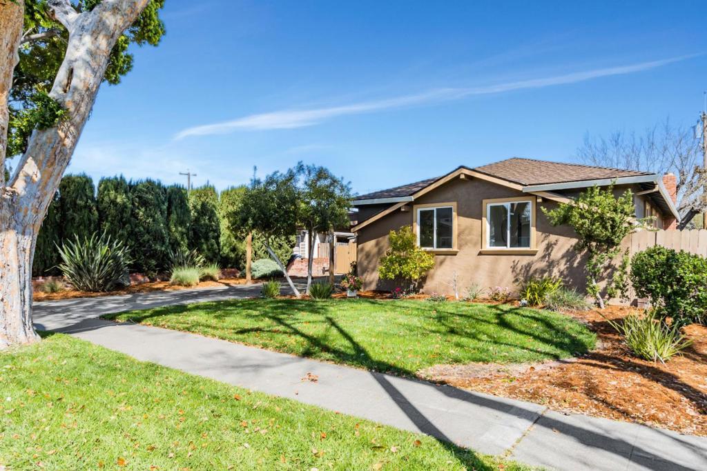 Photo of Listing #ML81999934