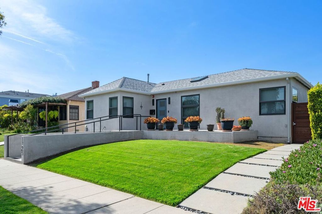 Photo of Listing #25517209