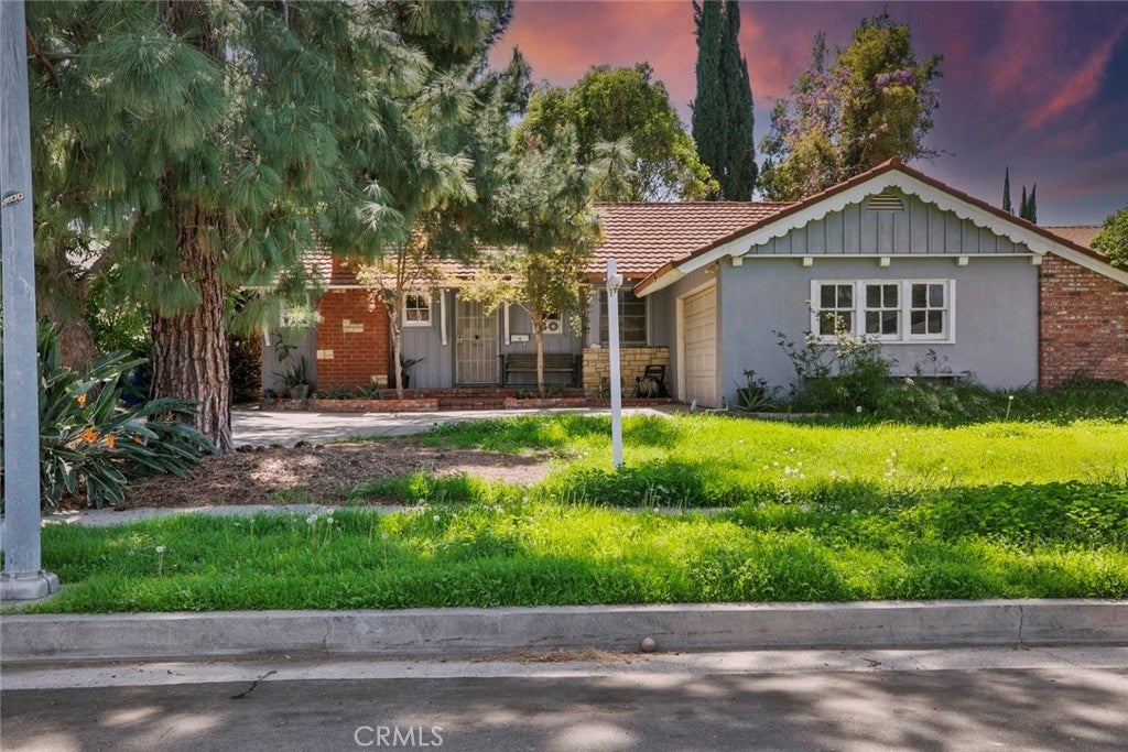 Photo of Listing #SR25064368