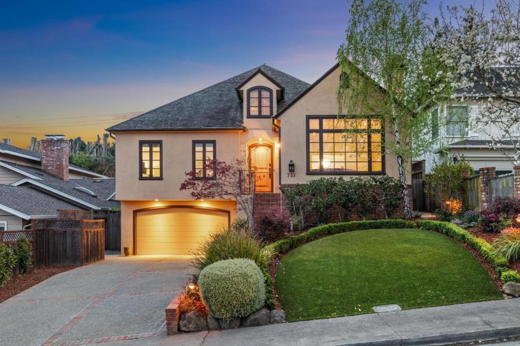 Photo of Listing #ML81999960