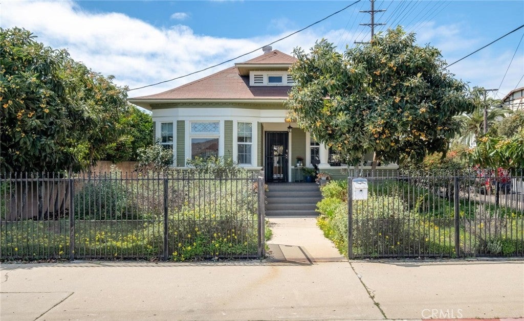 Photo of Listing #PV25066661