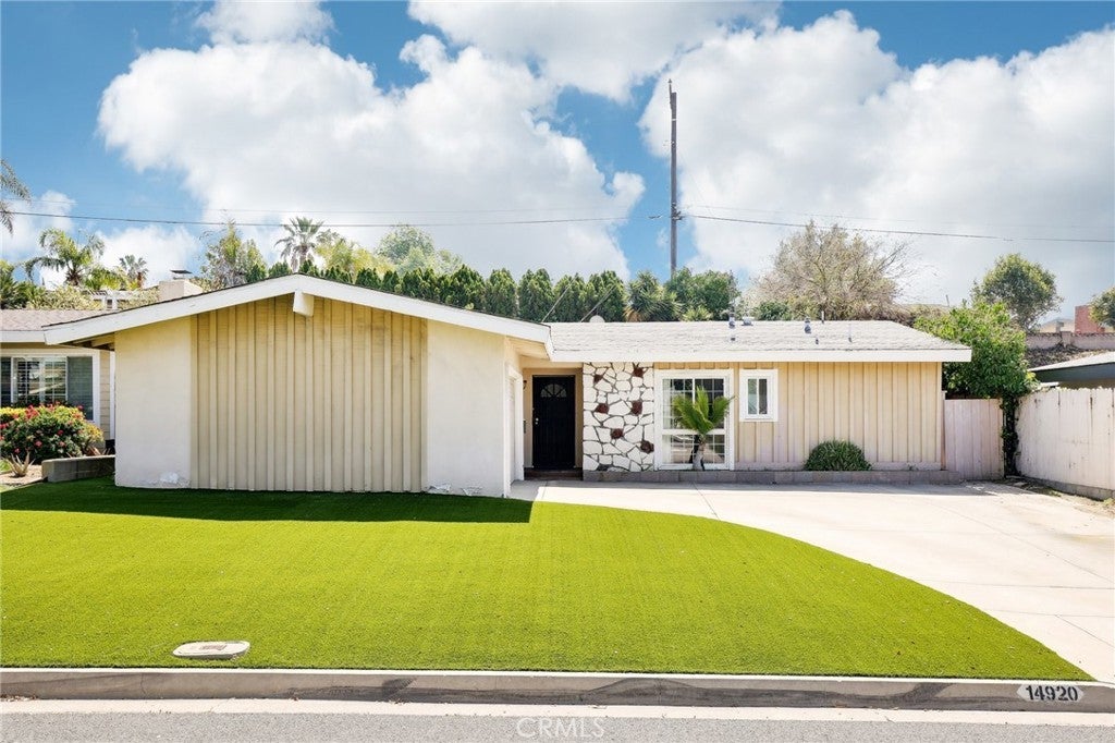 Photo of Listing #PW25065330