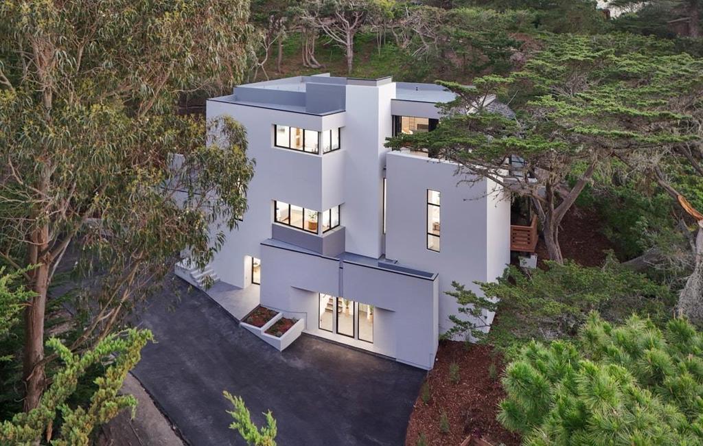 Photo of Listing #ML82000015