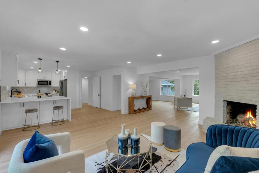 Photo of Listing #ML82000027