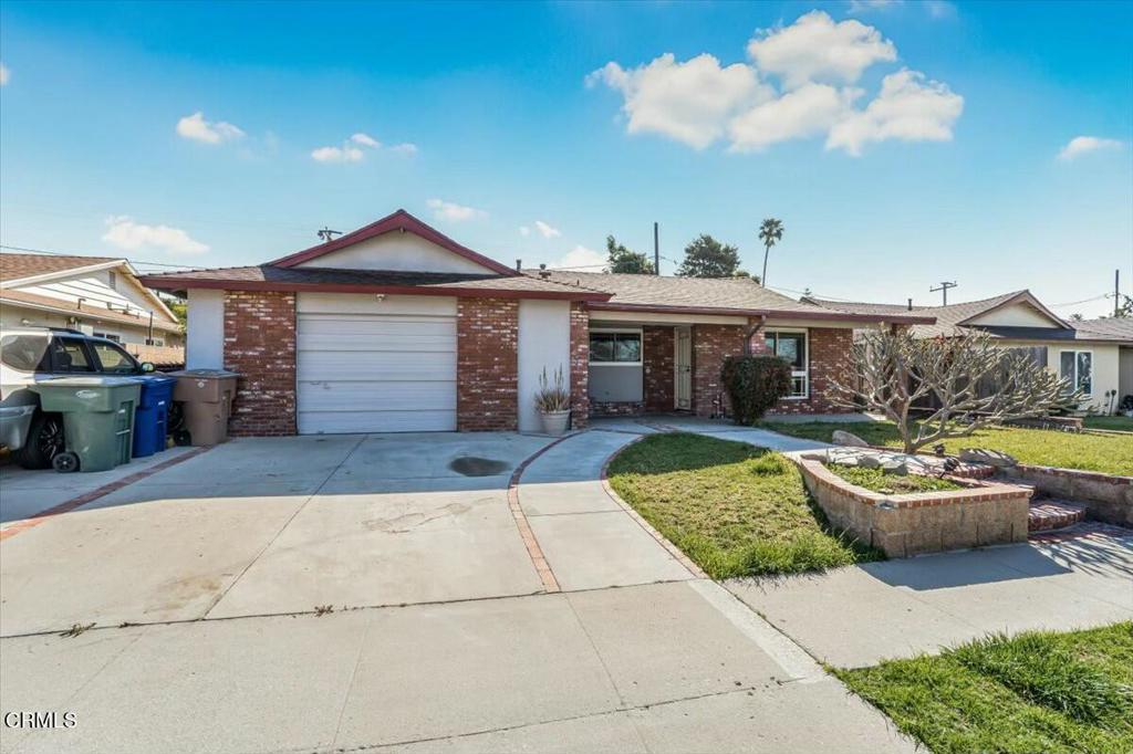 Photo of Listing #V1-28956