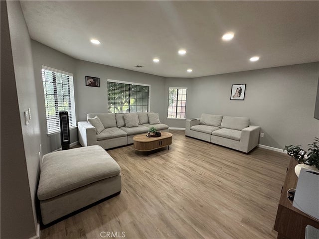 515 W Gardena Boulevard 18, Gardena.