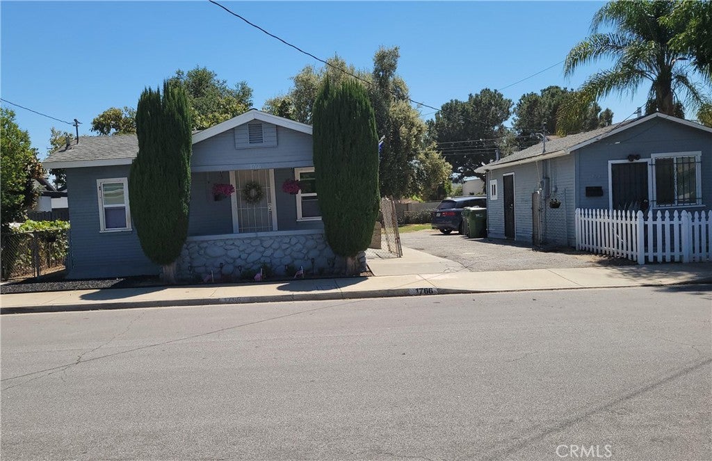 Photo of Listing #OC25068102