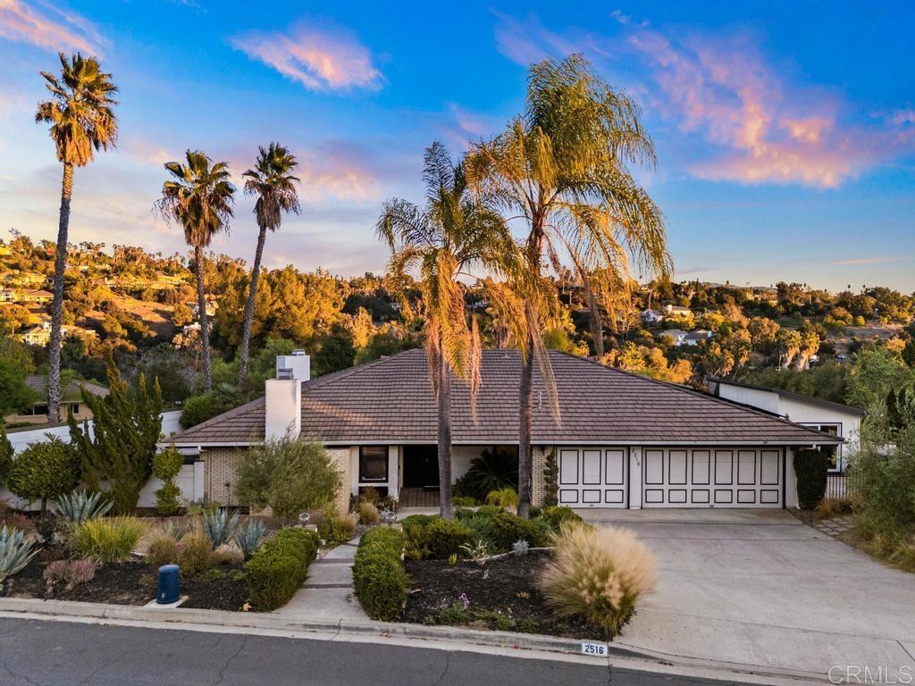 Photo of Listing #PTP2502247