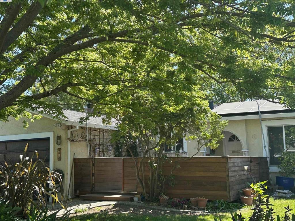 Photo of Listing #41091270