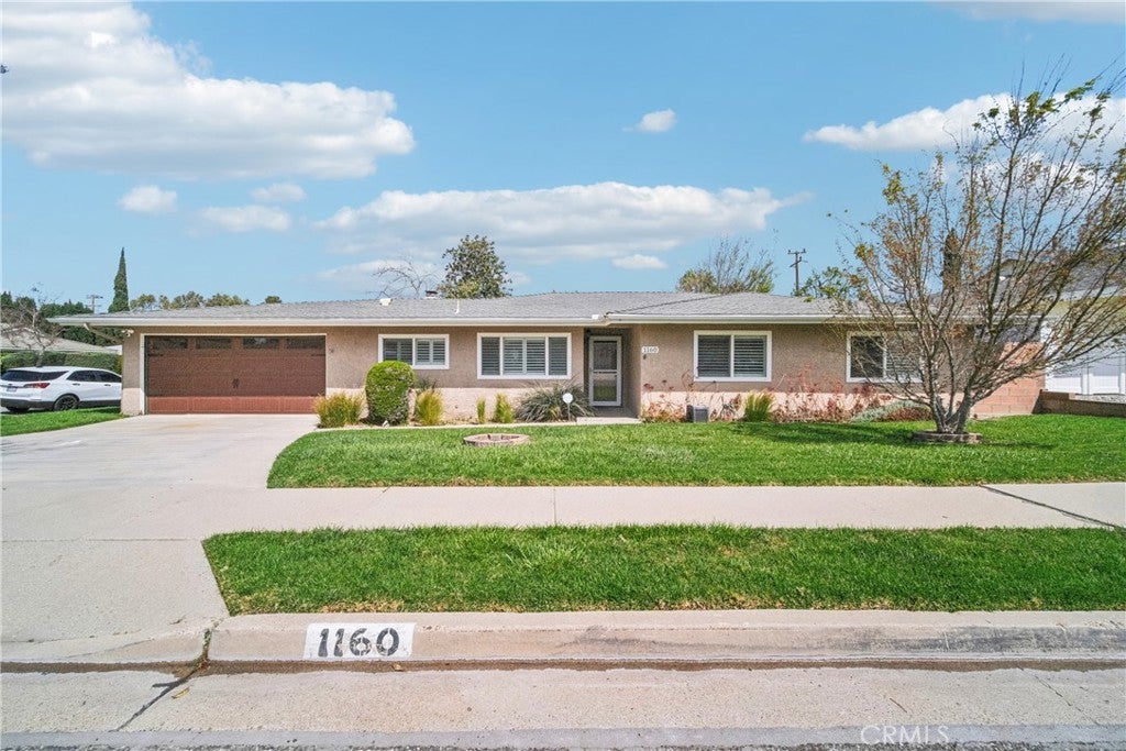 Photo of Listing #SR25068427