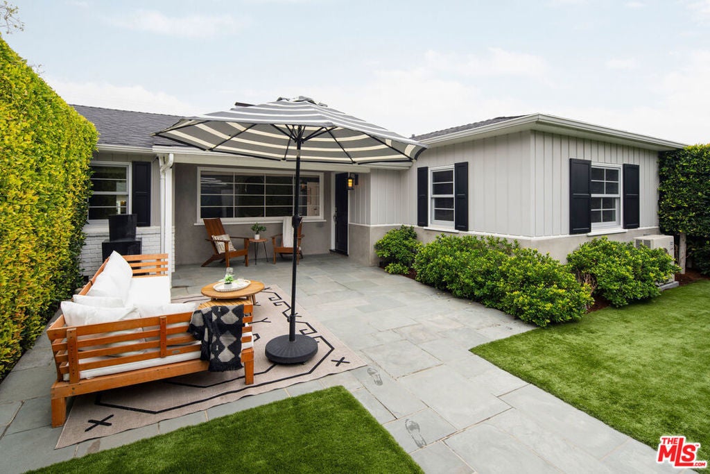 Photo of Listing #25517787