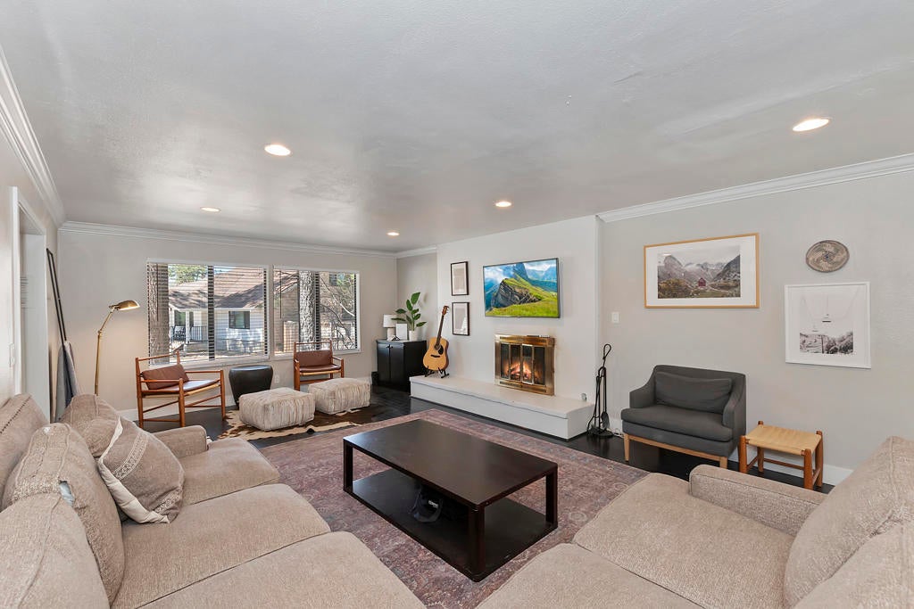 Photo of Listing #219127450DA