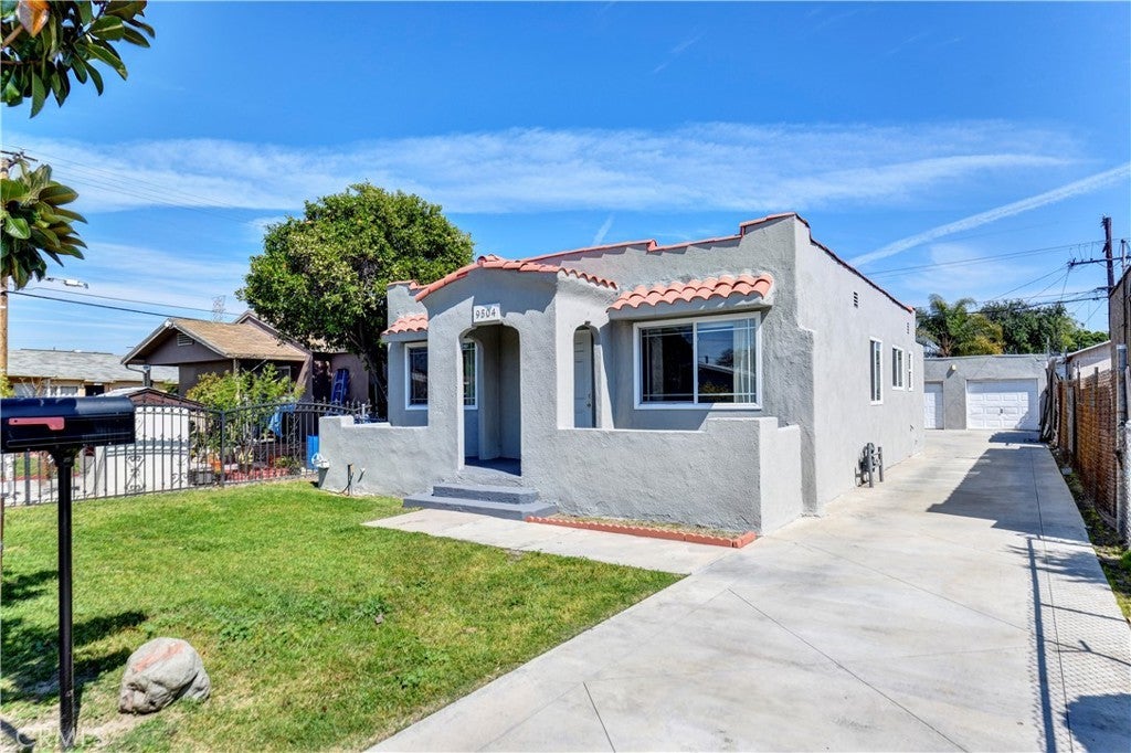 Photo of Listing #PW25067995