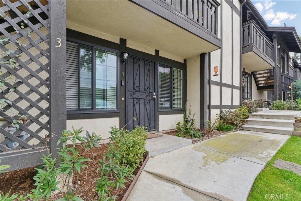 Photo of Listing #DW25068661