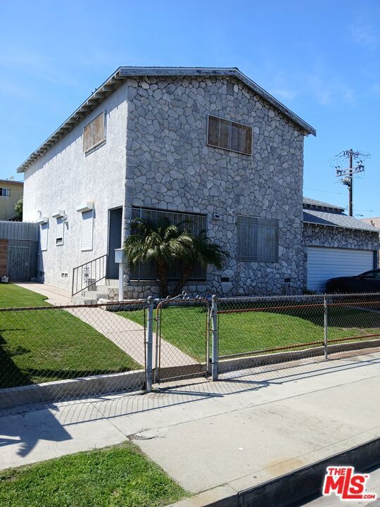 Photo of Listing #25518239