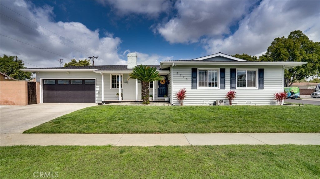 Photo of Listing #OC25068703