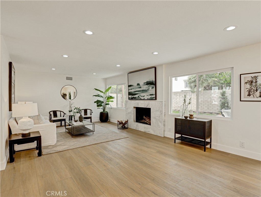 Photo of Listing #PW25068789