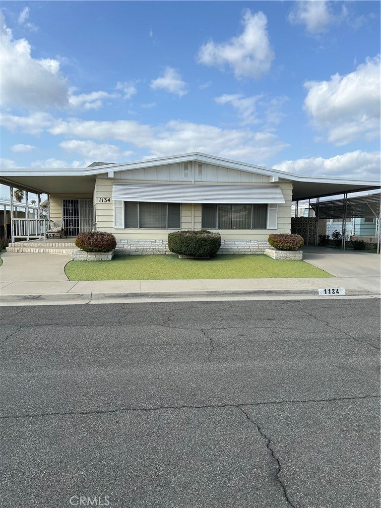 Photo of Listing #IV25068907