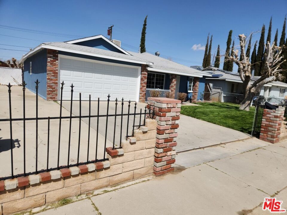 Photo of Listing #25518447