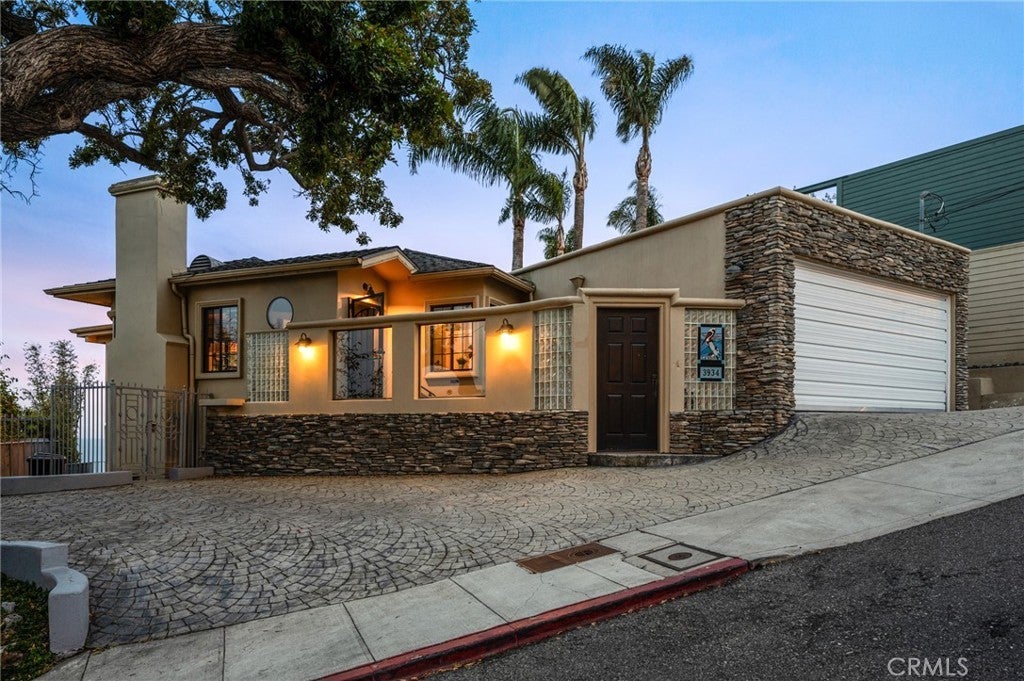 Photo of Listing #PV25067306