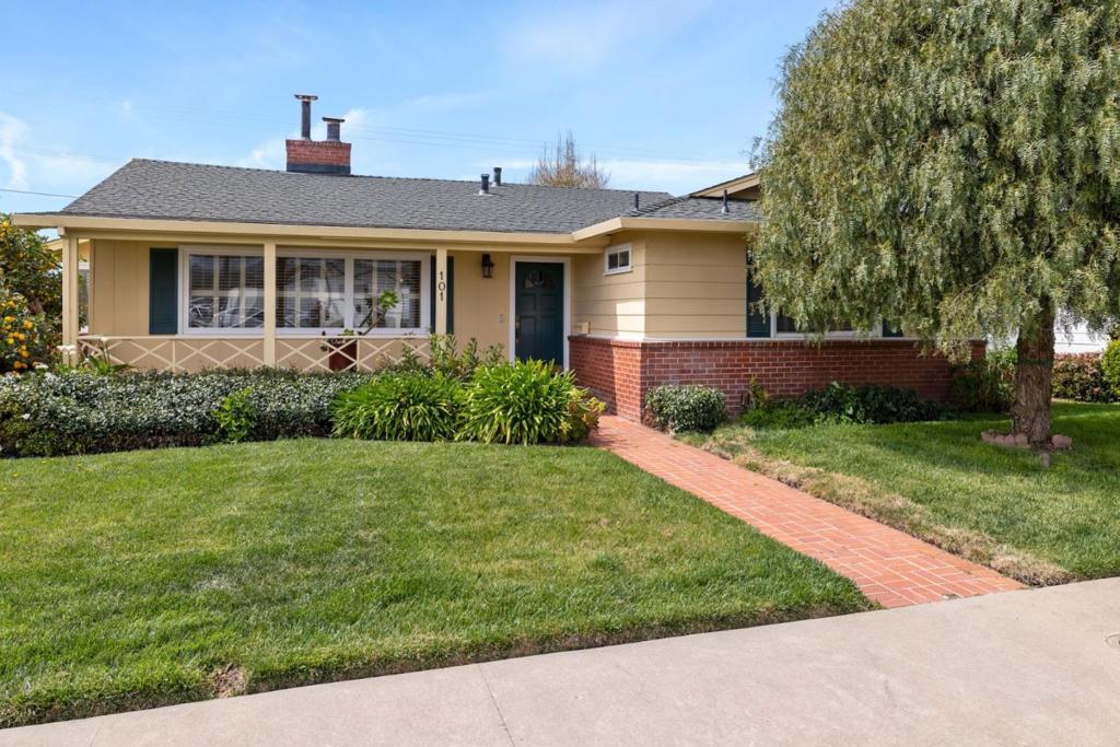 Photo of Listing #ML82000243