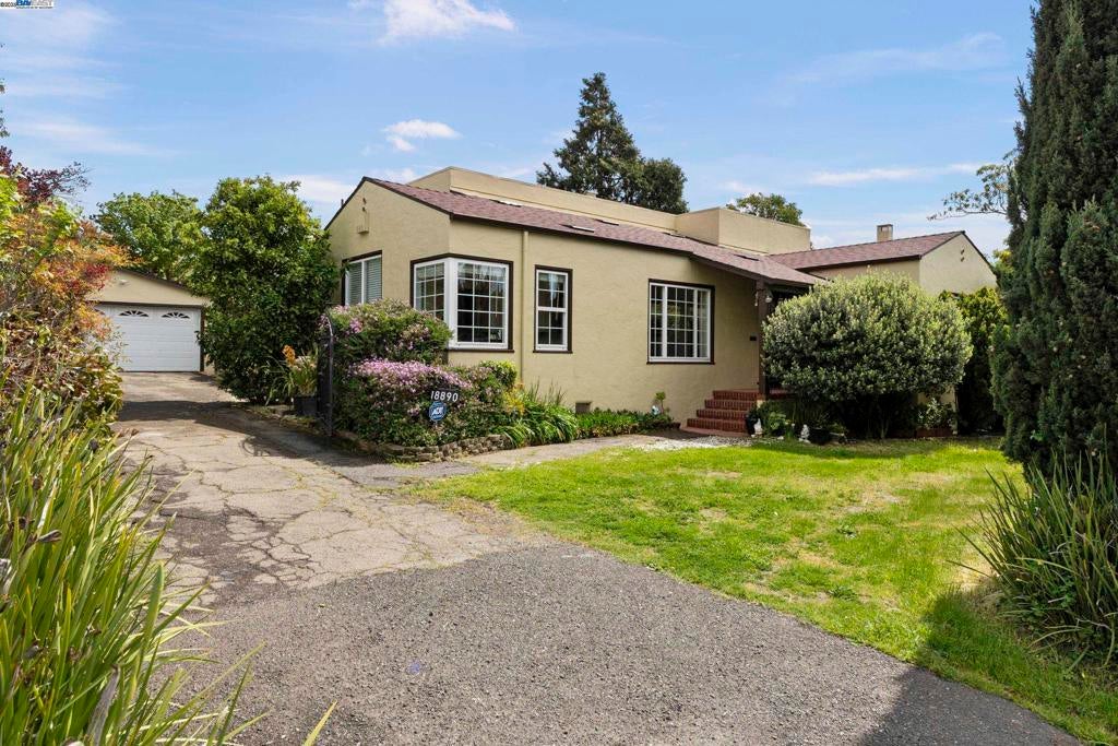 Photo of Listing #41091440