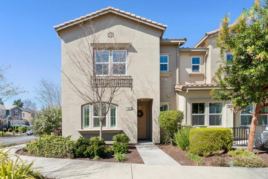 Photo of Listing #ML82000322