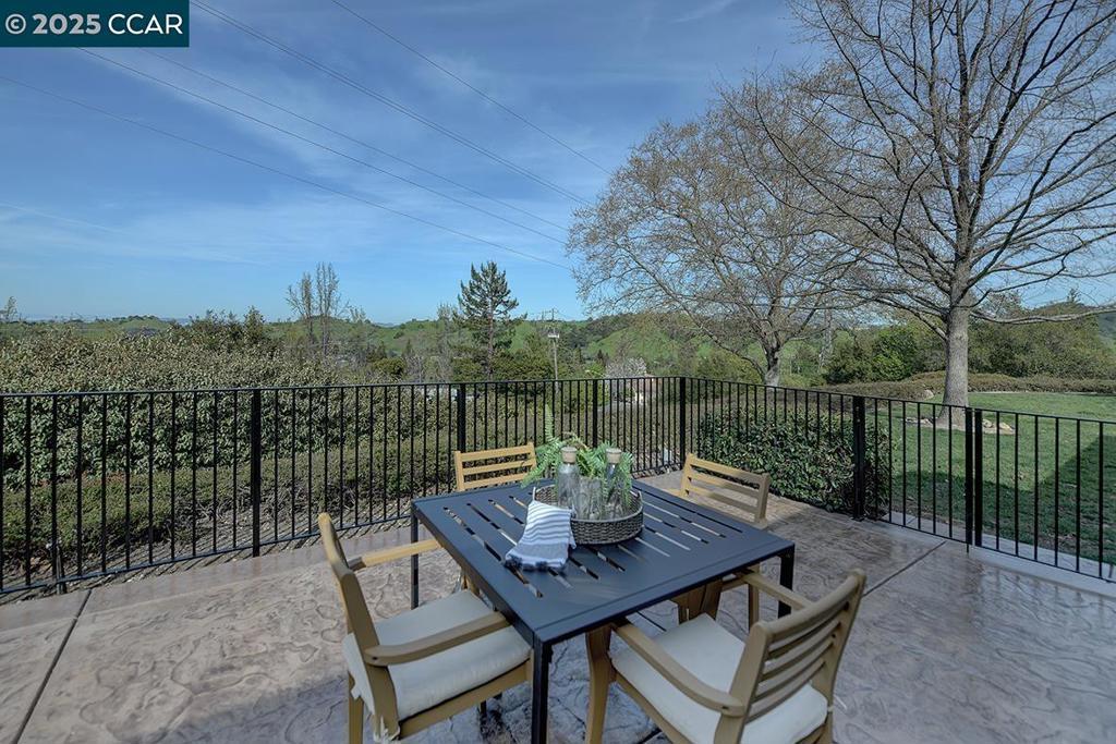 Photo of Listing #41091498