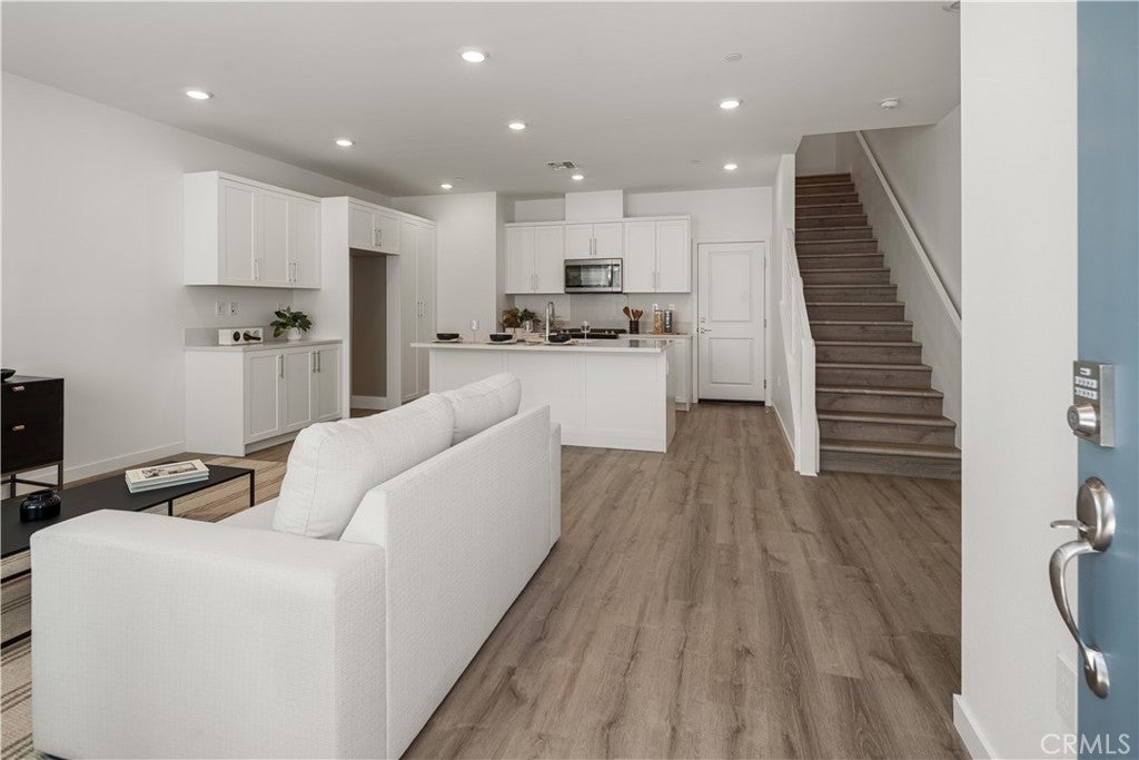 Photo of Listing #CV25070183