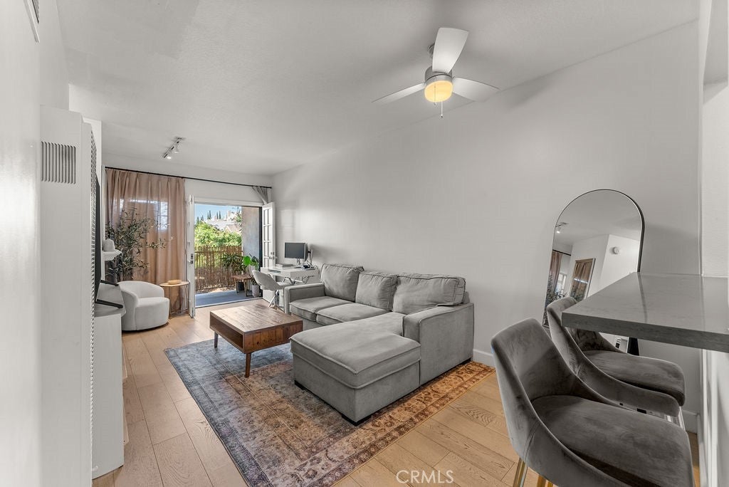 Photo of Listing #SB25069757