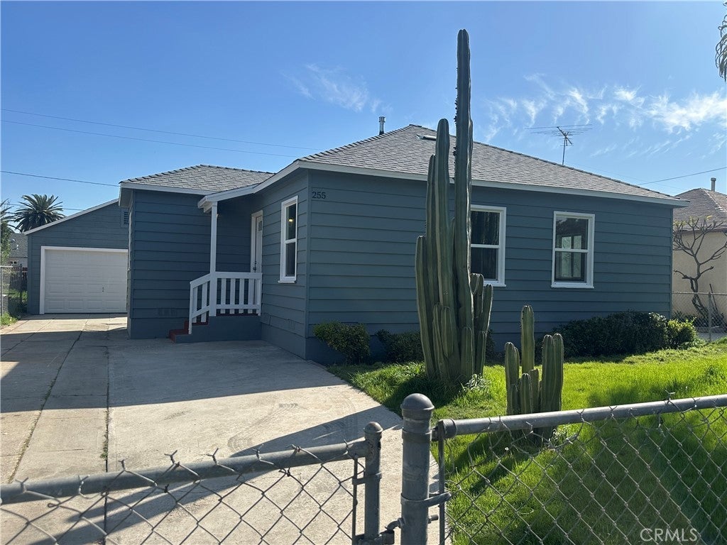 Photo of Listing #IV25070278