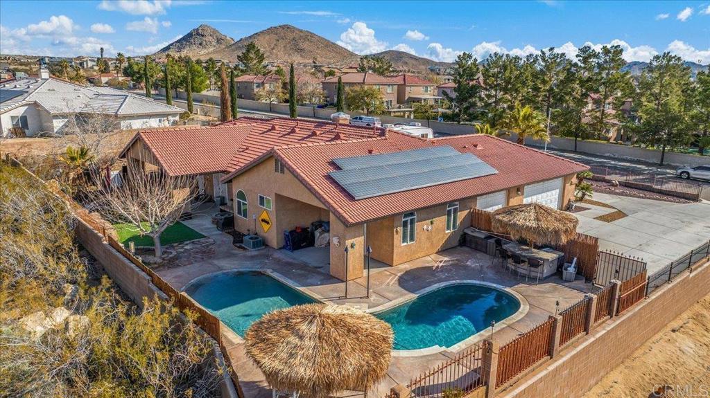 Photo of Listing #PTP2502290