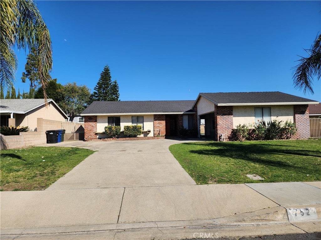 Photo of Listing #CV25053292