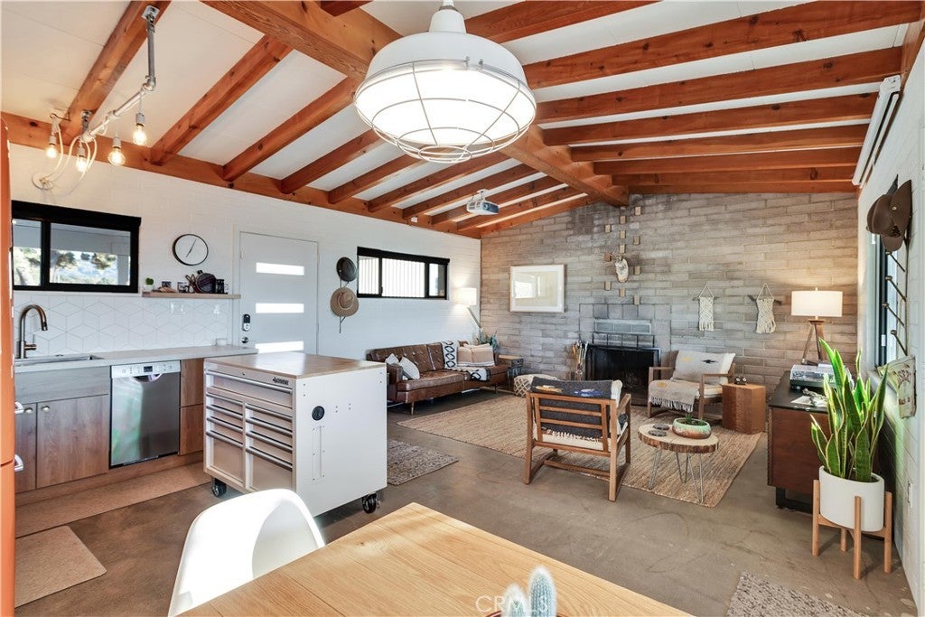 Photo of Listing #JT25070534