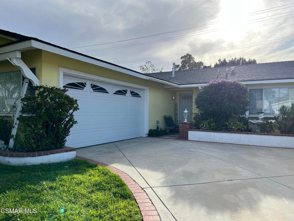 Photo of Listing #225001560