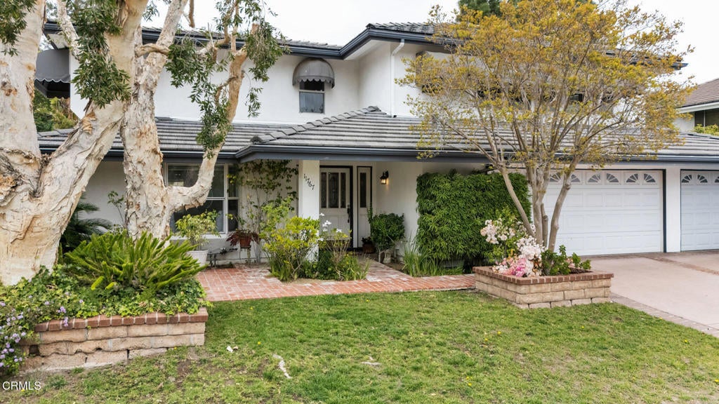 Photo of Listing #V1-29026